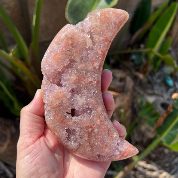 Sugary Pink Amethyst Crystal Druzy Moon - Picture 1 of 11